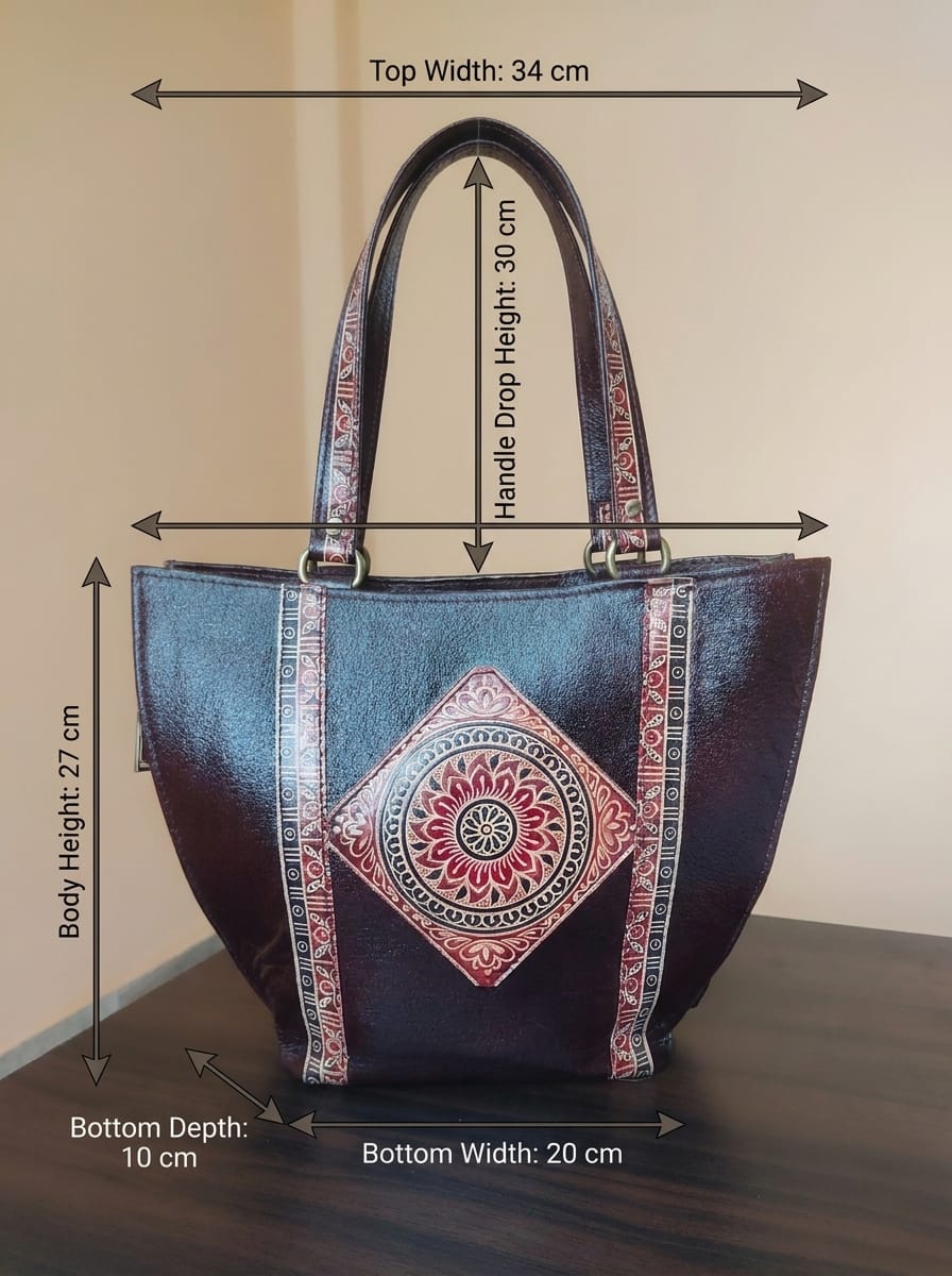 Evora Tote Bag
